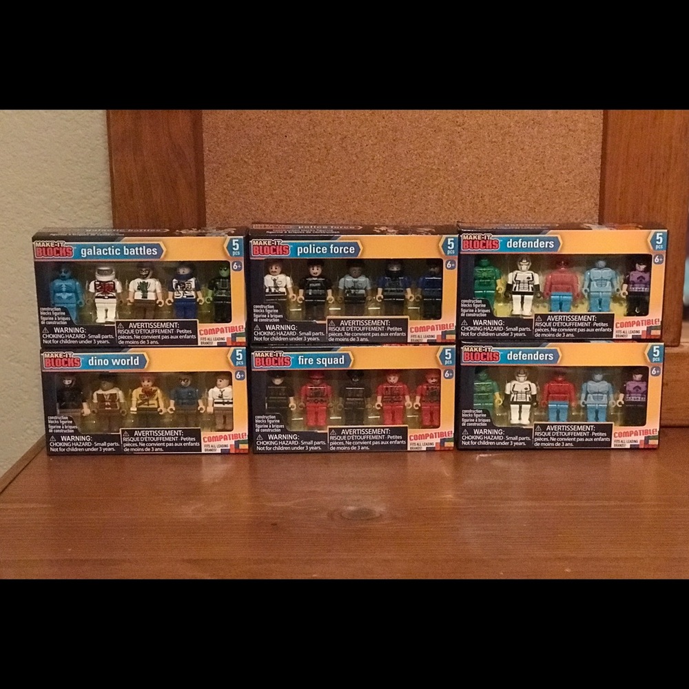 6 Different Make-It Block 5 Piece Figures Sets